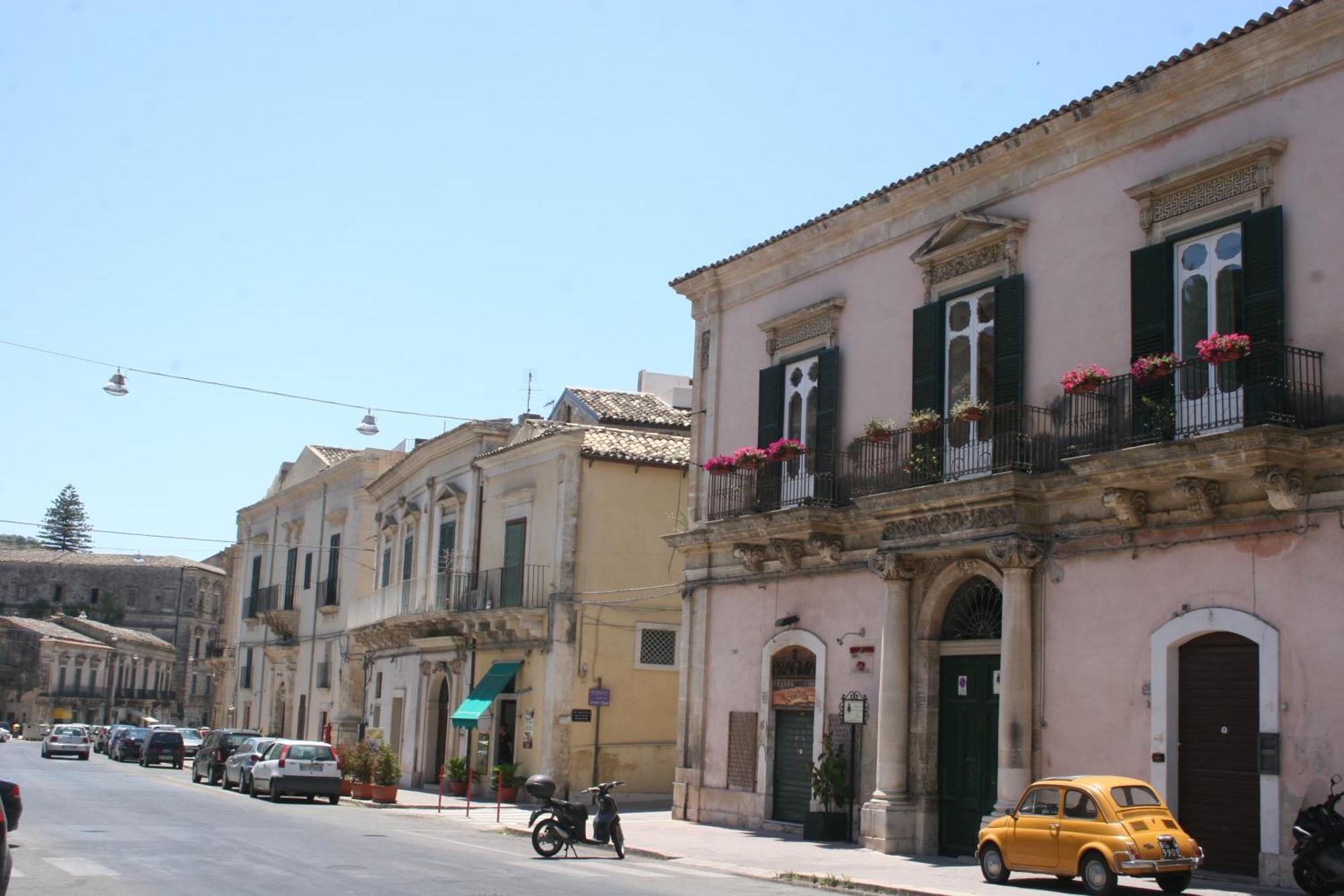 Palazzo Il Cavaliere B&B De Charme Modica Zewnętrze zdjęcie