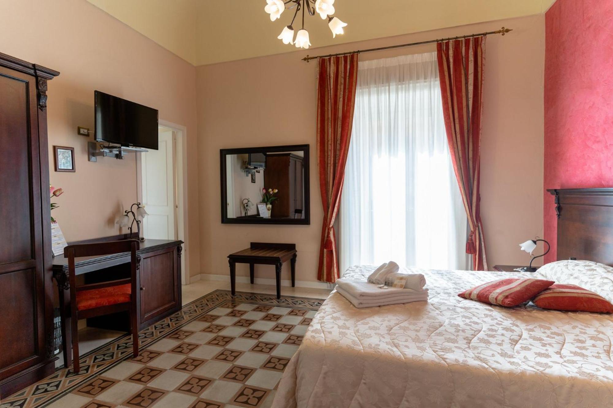 Palazzo Il Cavaliere B&B De Charme Modica Pokój zdjęcie
